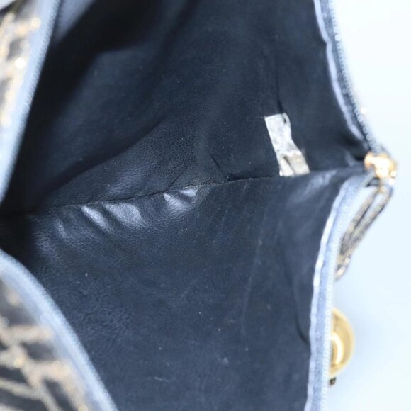 FENDI Zucca Canvas Pouch Gold Auth 102385 - Picture 13 of 15